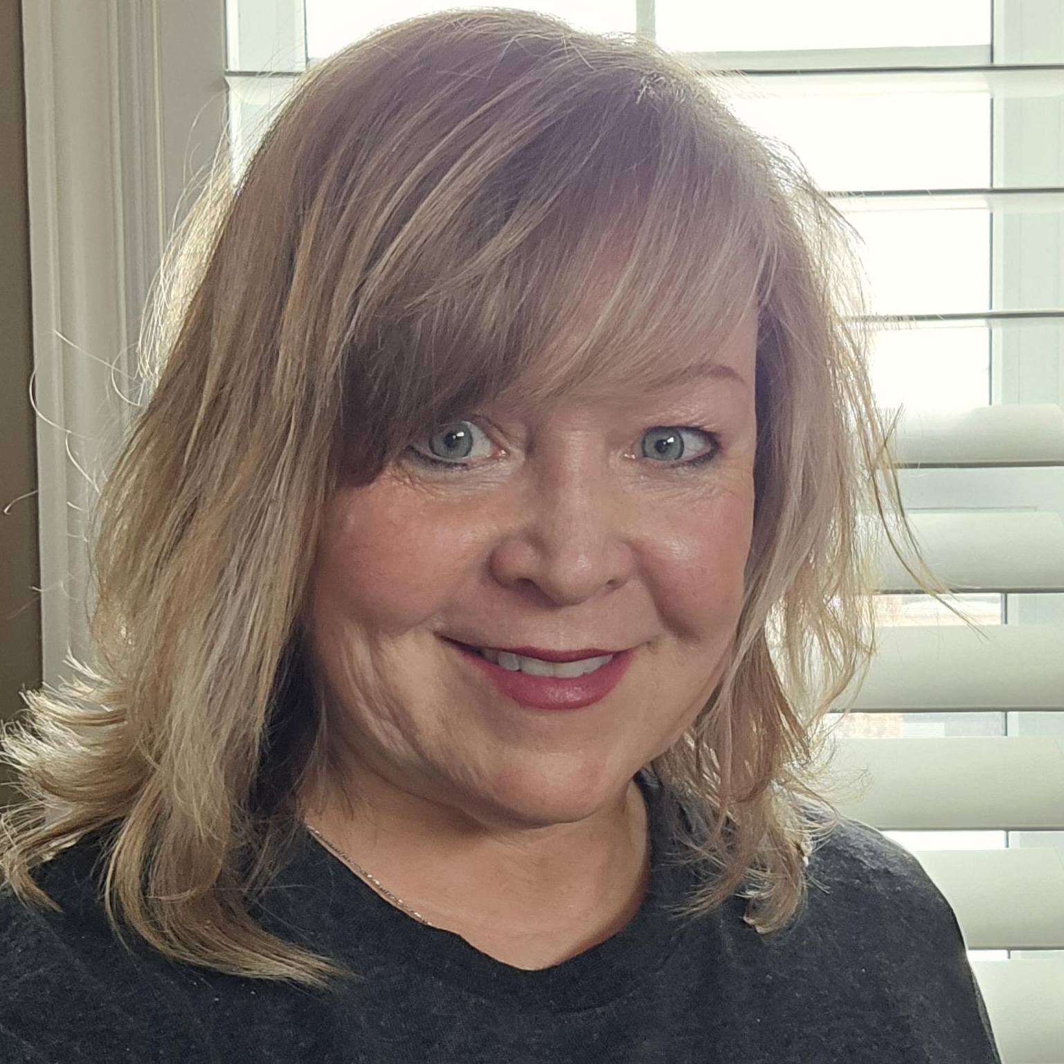 Meet the WLUAA Board: Cynthia Sundberg (BA '94)